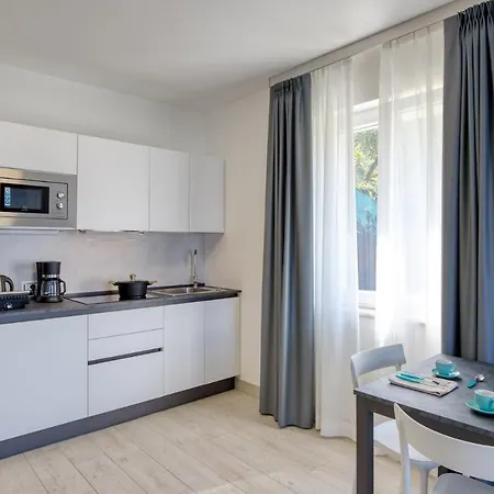 Pinini Country Apartment *