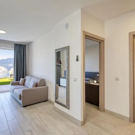 Pinini Country Malcesine